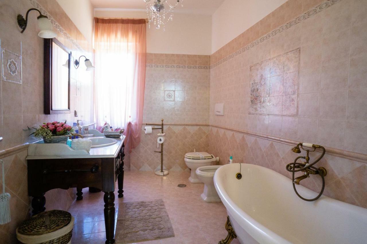 A Casa Di Nonna Ada Apartment บันโญเรจิโอ ภายนอก รูปภาพ