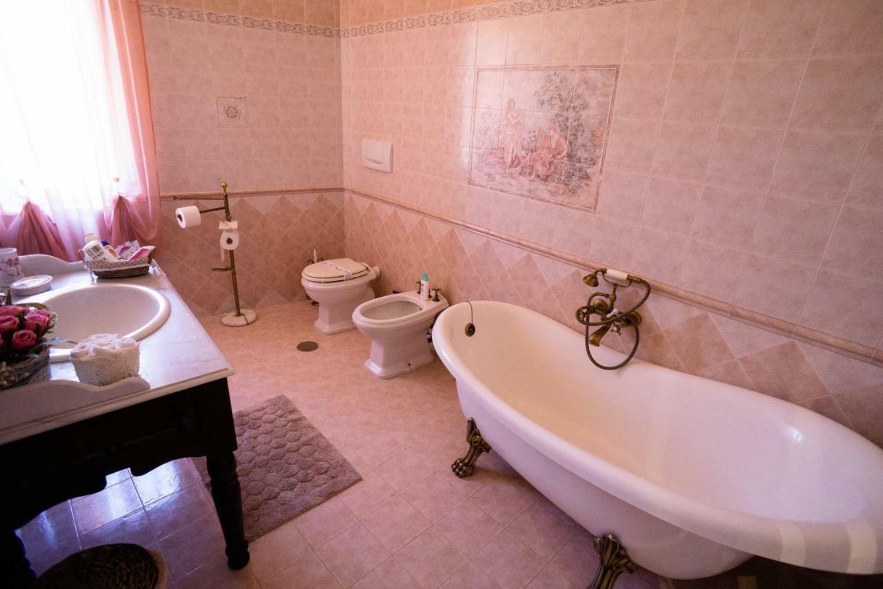 A Casa Di Nonna Ada Apartment บันโญเรจิโอ ภายนอก รูปภาพ
